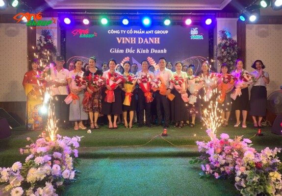 antgroup-hang-tieu-dung-cong-nghe-sinh-hoc-tai-nghe-an-1
