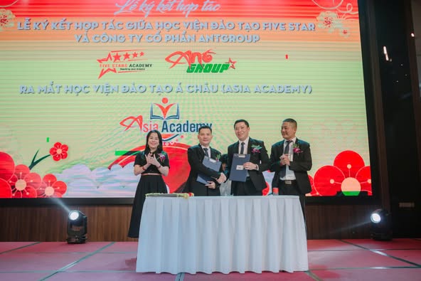 antgroup-hoc-vien-dao-tao-a-chau