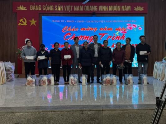 antgroup-lan-toa-yeu-thuong-tet-2025
