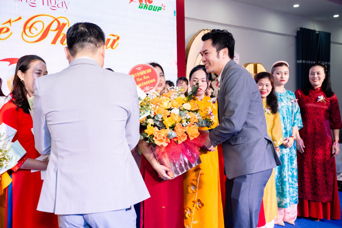antgroup-quoc-te-phu-nu-8-3