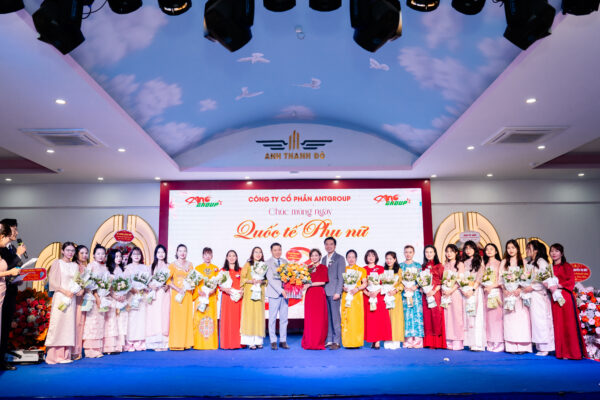 antgroup-chuc-mung-8-3