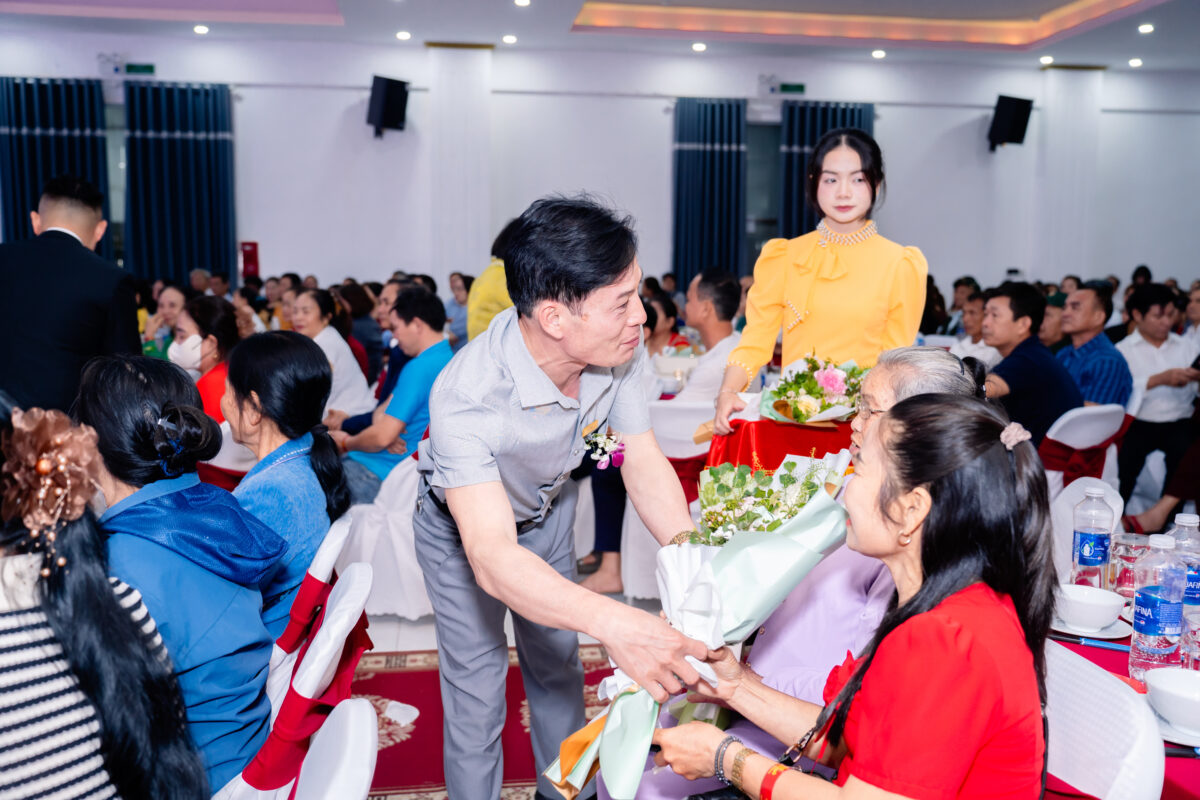 antgroup-quoc-te-phu-nu-8-3