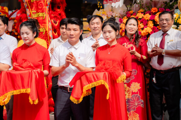 antgroup khai truong van phong thanh hoa 10