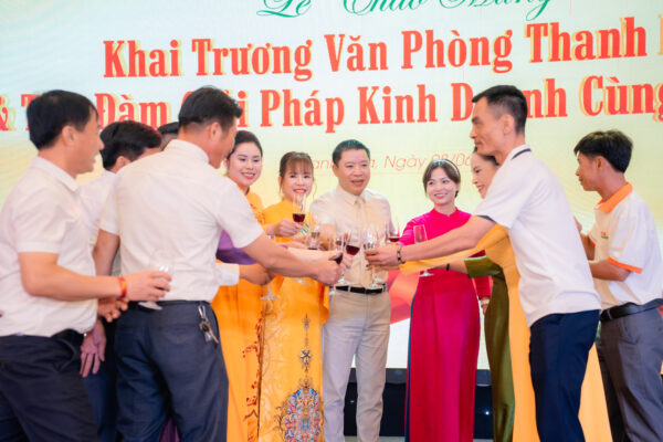 antgroup khai truong van phong thanh hoa 53