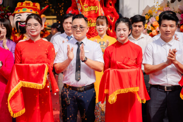 antgroup khai truong van phong thanh hoa 9