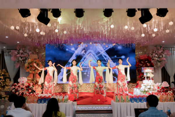 ant group sinh nhat van phong dai dien tai quang tri 14