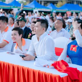 ant group khai truong nganh hang gia vi amida food 23