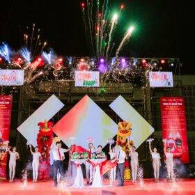 ant-group-khai-truong-nganh-hang-gia-vi-amida-food-4